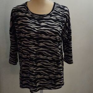 Stitch Wurks Women's Size S Top Black Gray Zebra print 3/4‎ sleeve machine wash